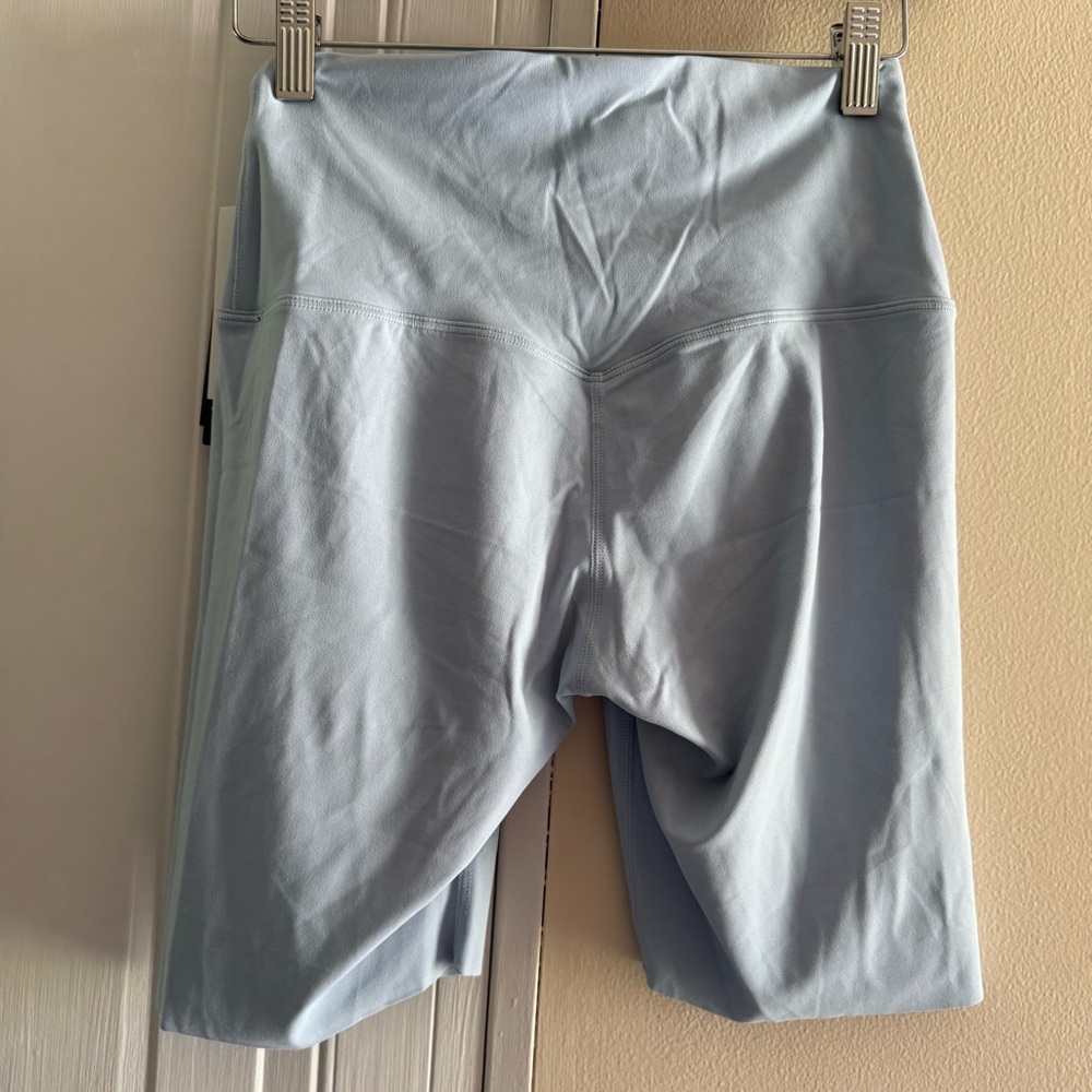 Nike Zenvy Women's Gentle-Support High-Waisted 8" Biker Shorts Blue Sz Small NWT - Picture 2 of 4
